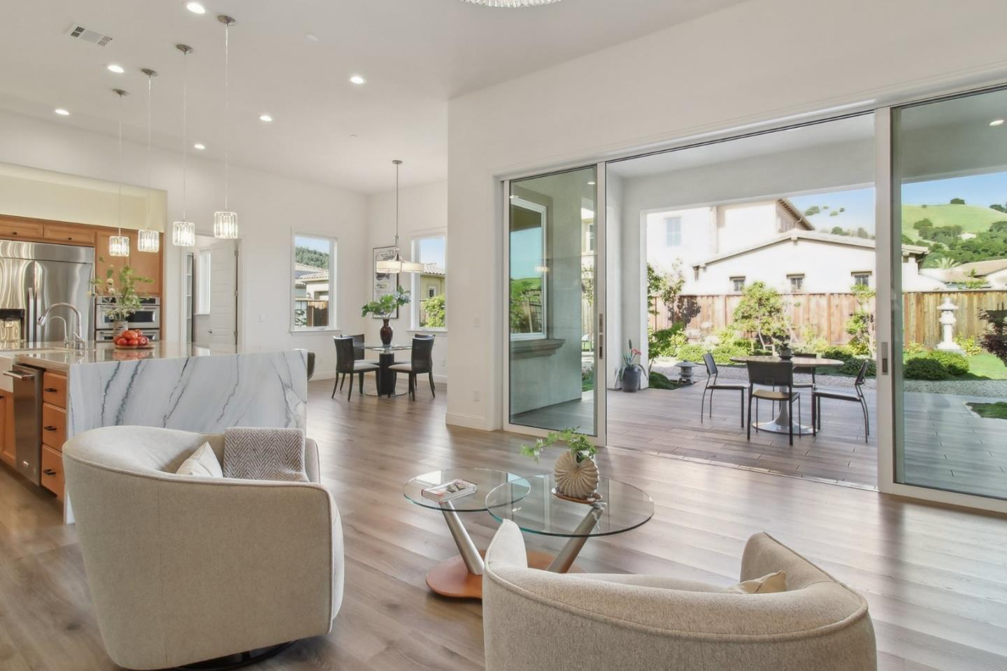 Detail Gallery Image 18 of 105 For 2170 via Orista, Morgan Hill,  CA 95037 - 4 Beds | 4/1 Baths