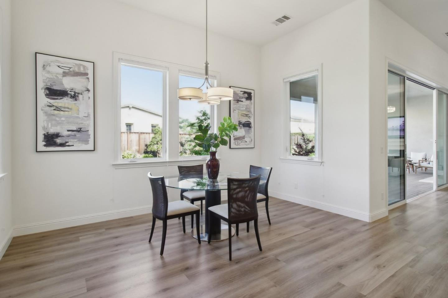 Detail Gallery Image 32 of 105 For 2170 via Orista, Morgan Hill,  CA 95037 - 4 Beds | 4/1 Baths