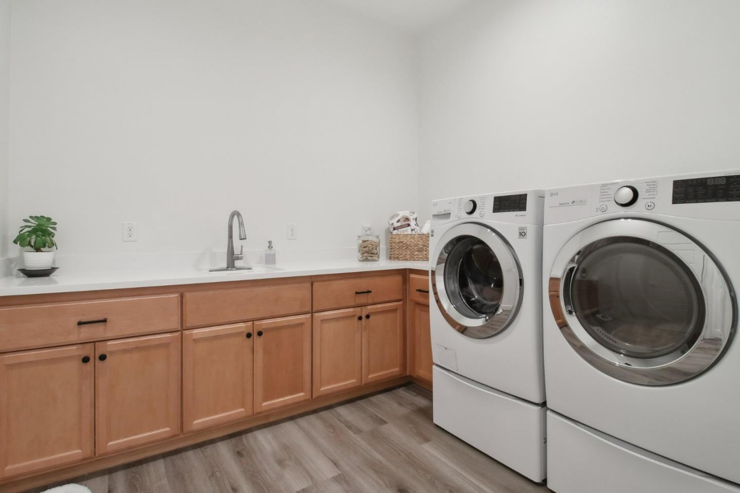 Detail Gallery Image 56 of 105 For 2170 via Orista, Morgan Hill,  CA 95037 - 4 Beds | 4/1 Baths
