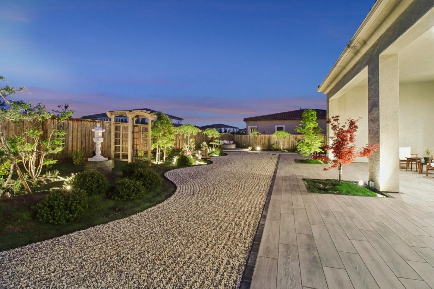 Detail Gallery Image 68 of 105 For 2170 via Orista, Morgan Hill,  CA 95037 - 4 Beds | 4/1 Baths