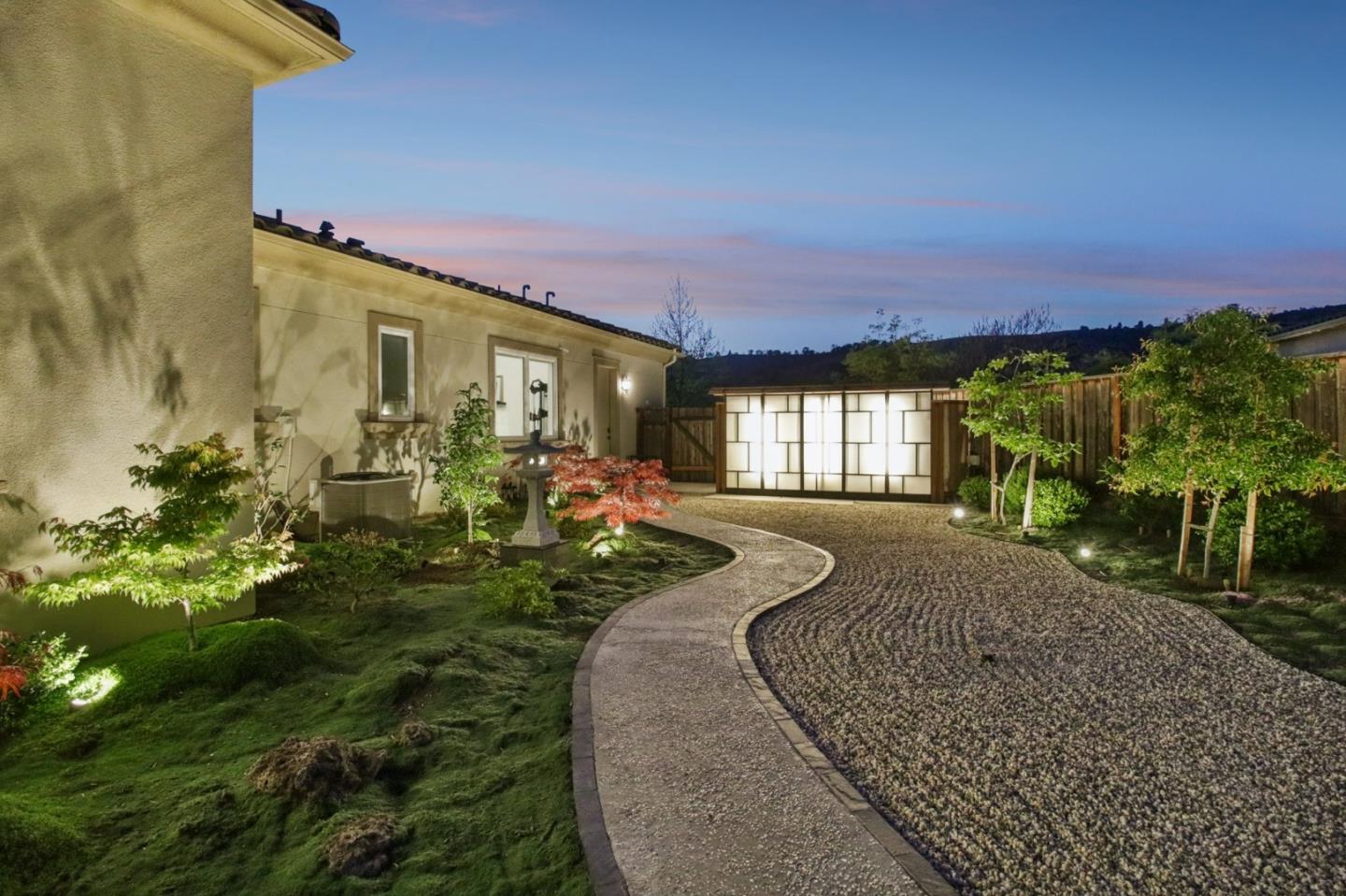 Detail Gallery Image 71 of 105 For 2170 via Orista, Morgan Hill,  CA 95037 - 4 Beds | 4/1 Baths