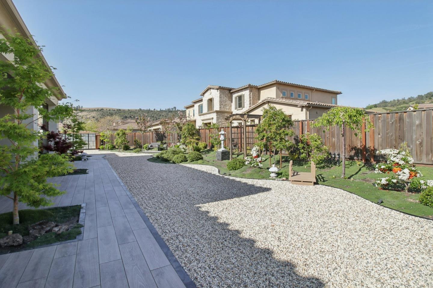 Detail Gallery Image 82 of 105 For 2170 via Orista, Morgan Hill,  CA 95037 - 4 Beds | 4/1 Baths