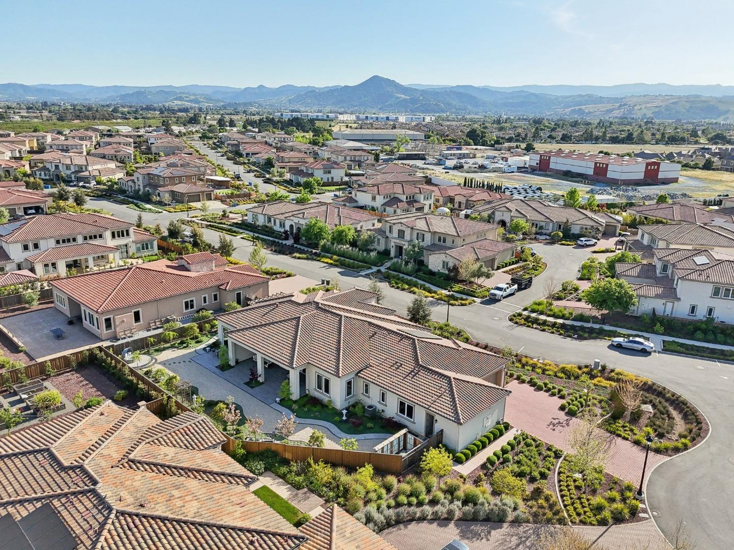 Detail Gallery Image 96 of 105 For 2170 via Orista, Morgan Hill,  CA 95037 - 4 Beds | 4/1 Baths