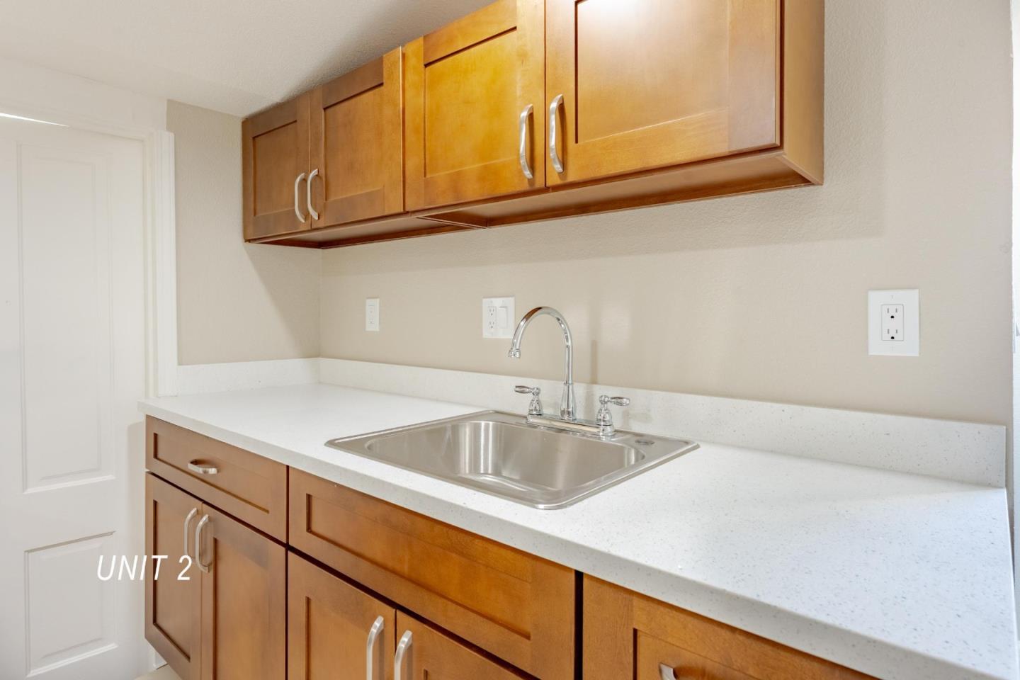 Detail Gallery Image 12 of 34 For 850 Calhoun St, San Jose,  CA 95116 - 3 Beds | 2 Baths