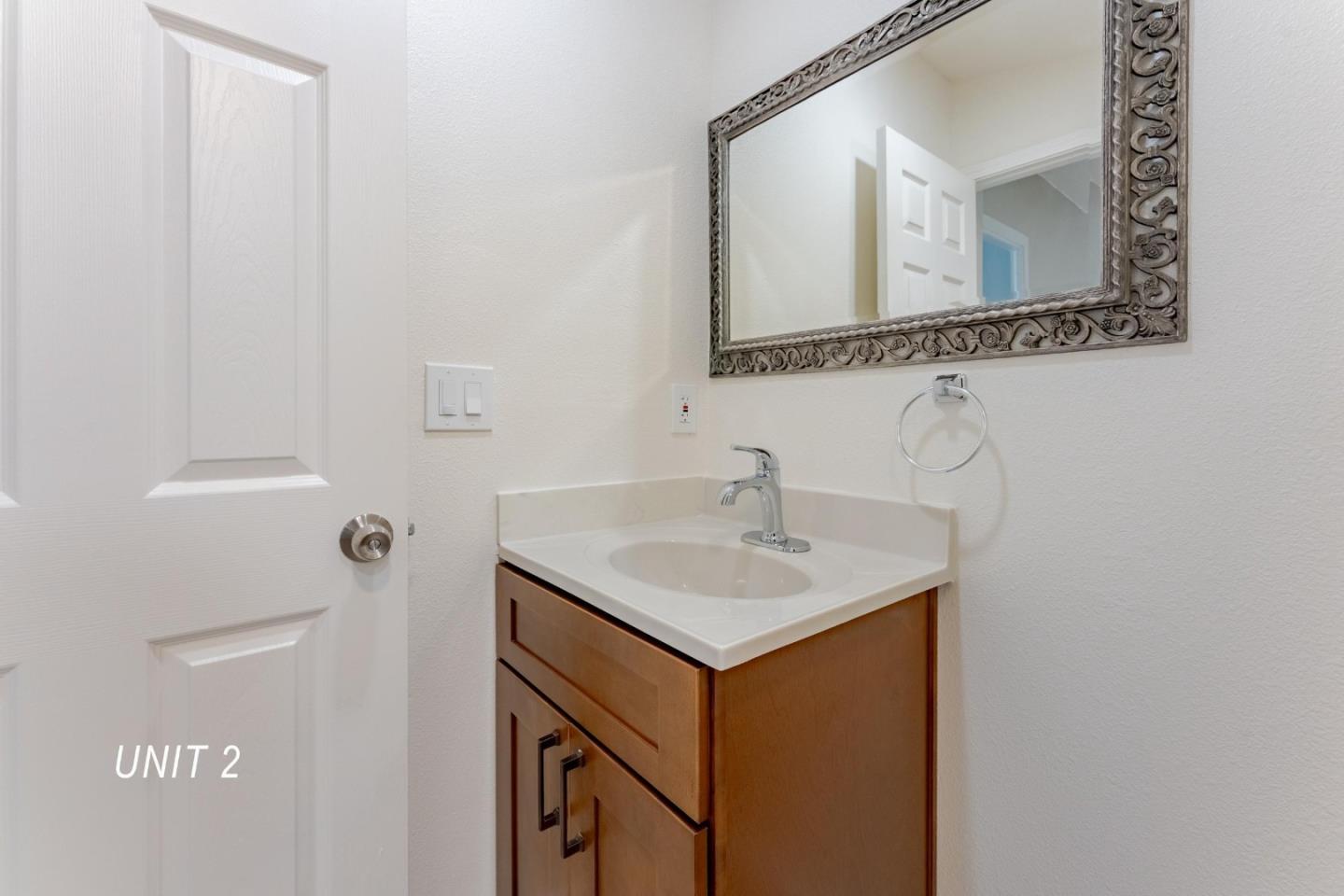 Detail Gallery Image 15 of 34 For 850 Calhoun St, San Jose,  CA 95116 - 3 Beds | 2 Baths