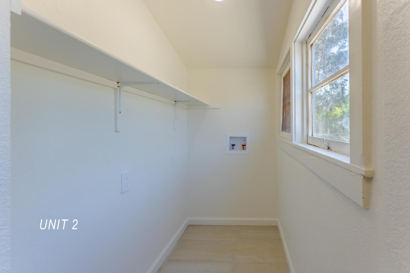Detail Gallery Image 9 of 34 For 850 Calhoun St, San Jose,  CA 95116 - 3 Beds | 2 Baths