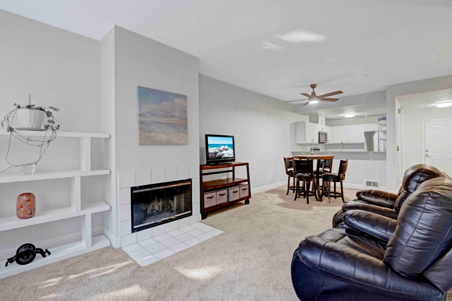 Detail Gallery Image 2 of 19 For 952 S 11th St #134,  San Jose,  CA 95112 - 1 Beds | 1 Baths
