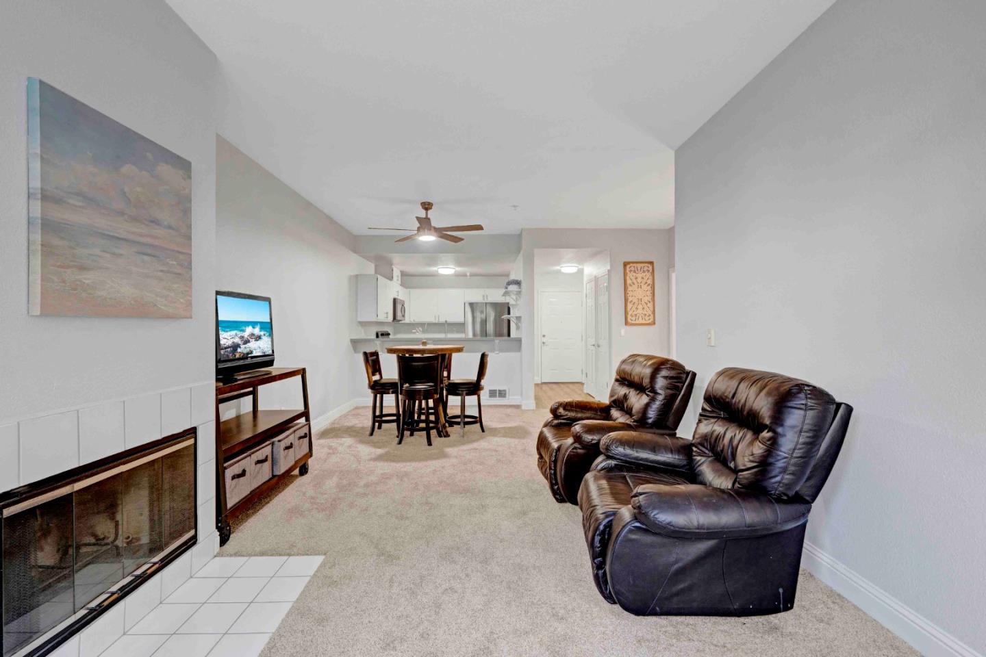 Detail Gallery Image 6 of 19 For 952 S 11th St #134,  San Jose,  CA 95112 - 1 Beds | 1 Baths