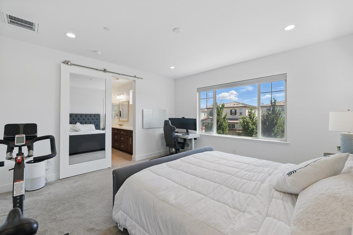 Detail Gallery Image 35 of 66 For 410 E Redberry Pl, Mountain House,  CA 95391 - 3 Beds | 2/1 Baths