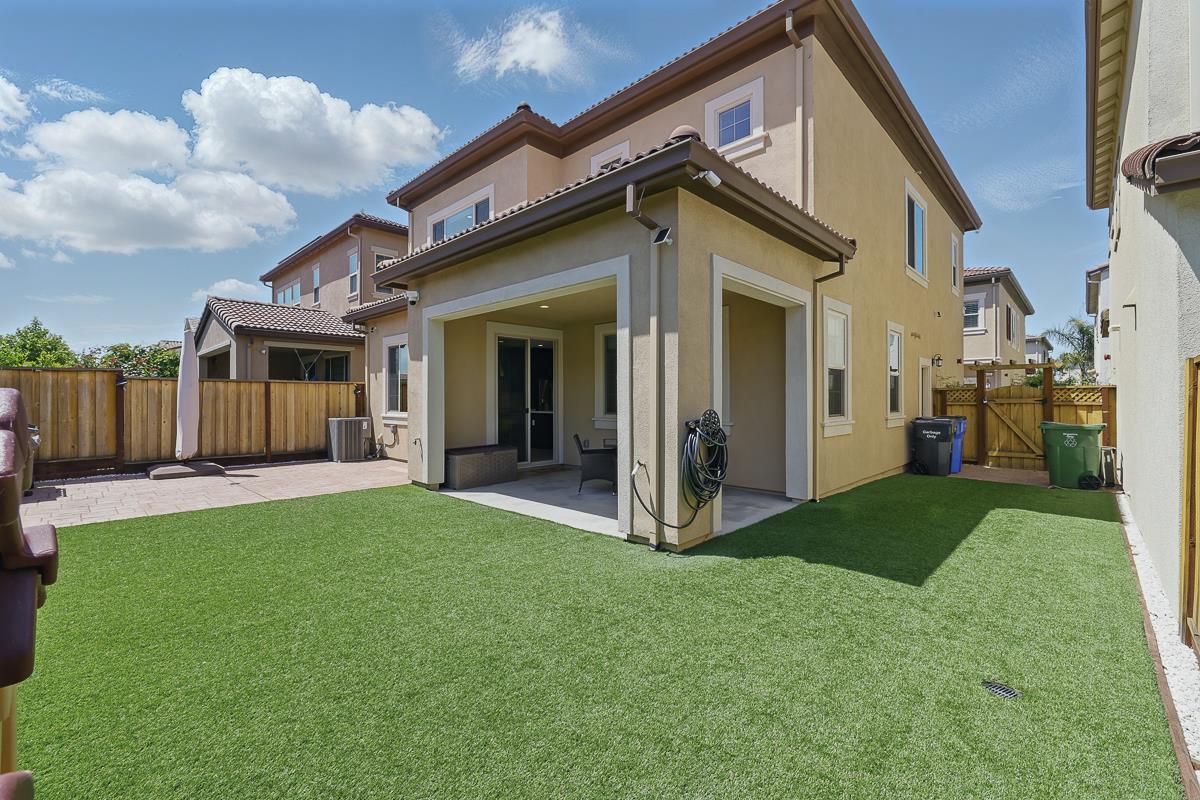 Detail Gallery Image 48 of 66 For 410 E Redberry Pl, Mountain House,  CA 95391 - 3 Beds | 2/1 Baths