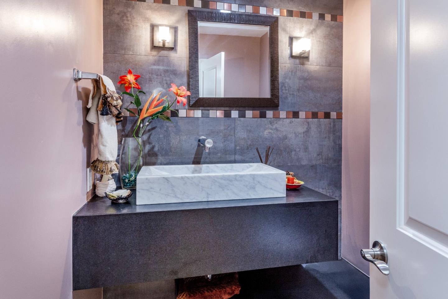 Detail Gallery Image 11 of 12 For 14654 Placida Ct, Saratoga,  CA 95070 - 3 Beds | 2/1 Baths