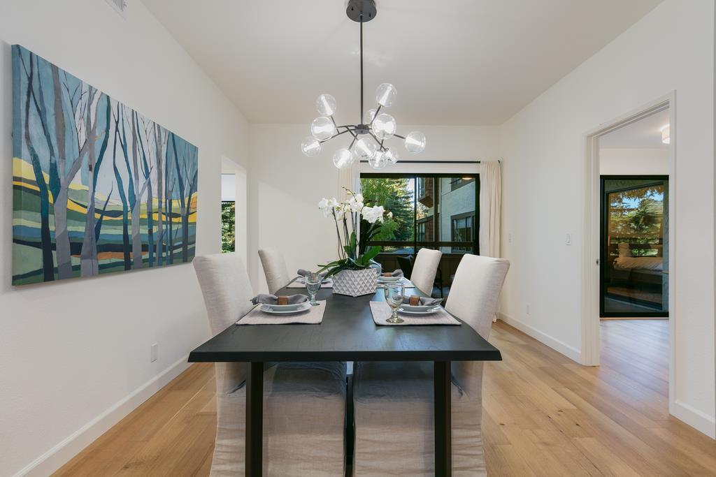 Detail Gallery Image 13 of 47 For 1202 Sharon Park Dr, Menlo Park,  CA 94025 - 2 Beds | 2 Baths