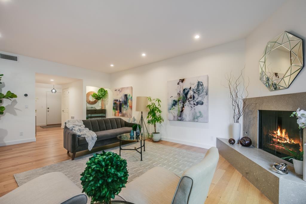 Detail Gallery Image 2 of 47 For 1202 Sharon Park Dr, Menlo Park,  CA 94025 - 2 Beds | 2 Baths