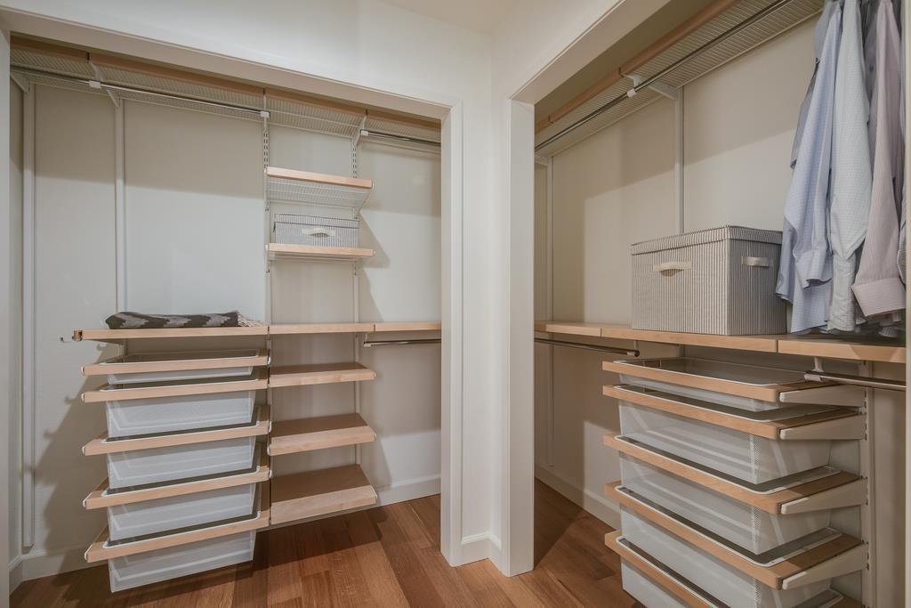 Detail Gallery Image 27 of 47 For 1202 Sharon Park Dr, Menlo Park,  CA 94025 - 2 Beds | 2 Baths