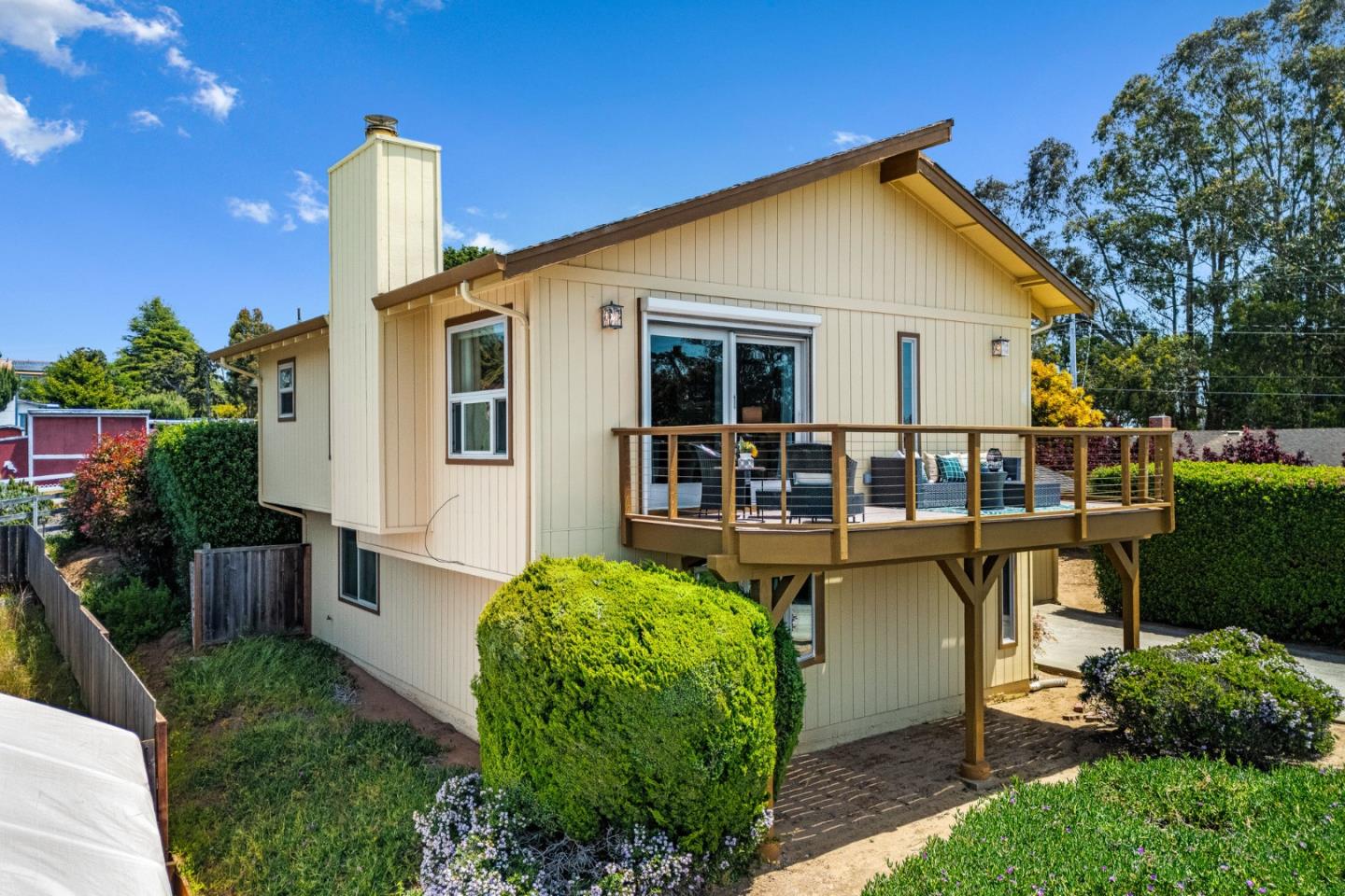 Detail Gallery Image 2 of 37 For 118 Zils Rd, La Selva Beach,  CA 95076 - 3 Beds | 2 Baths