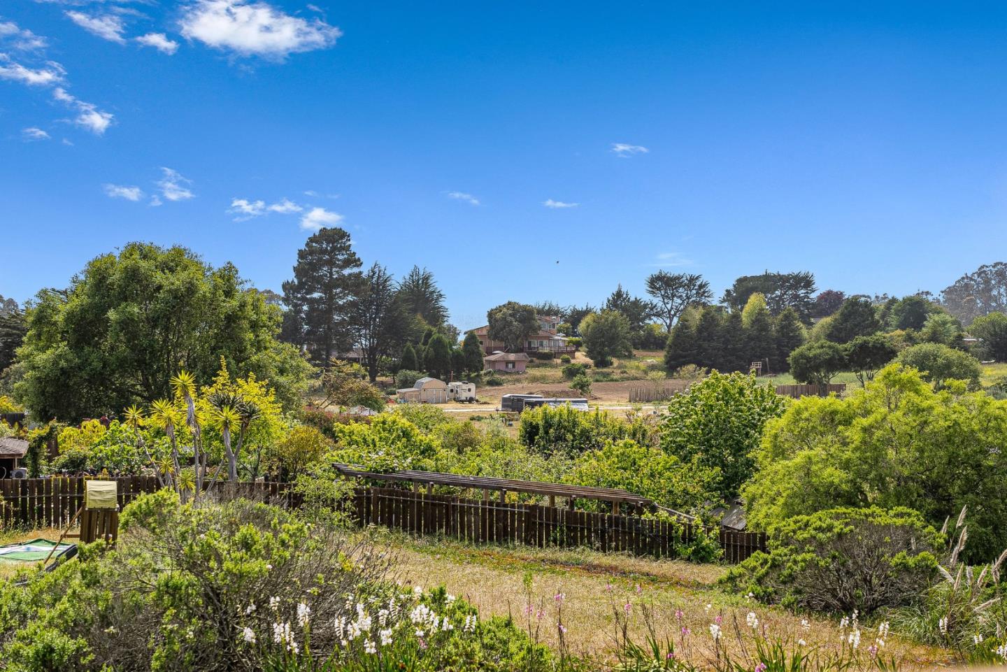 Detail Gallery Image 26 of 37 For 118 Zils Rd, La Selva Beach,  CA 95076 - 3 Beds | 2 Baths