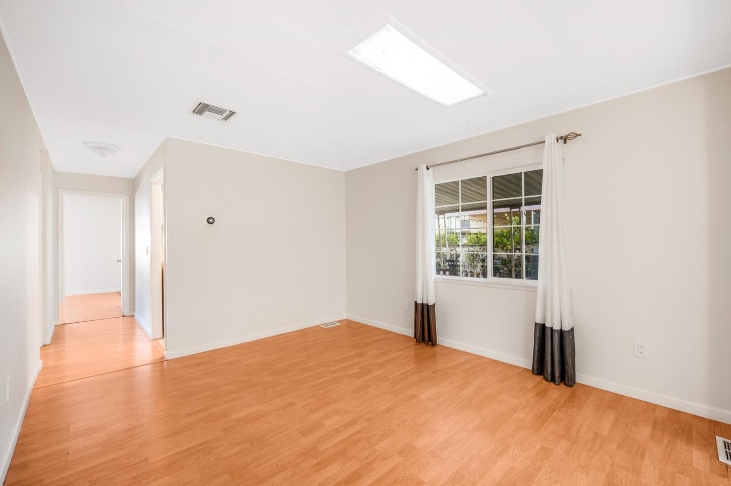 Detail Gallery Image 4 of 31 For 3637 Snell Ave #70,  San Jose,  CA 95136 - 4 Beds | 2 Baths