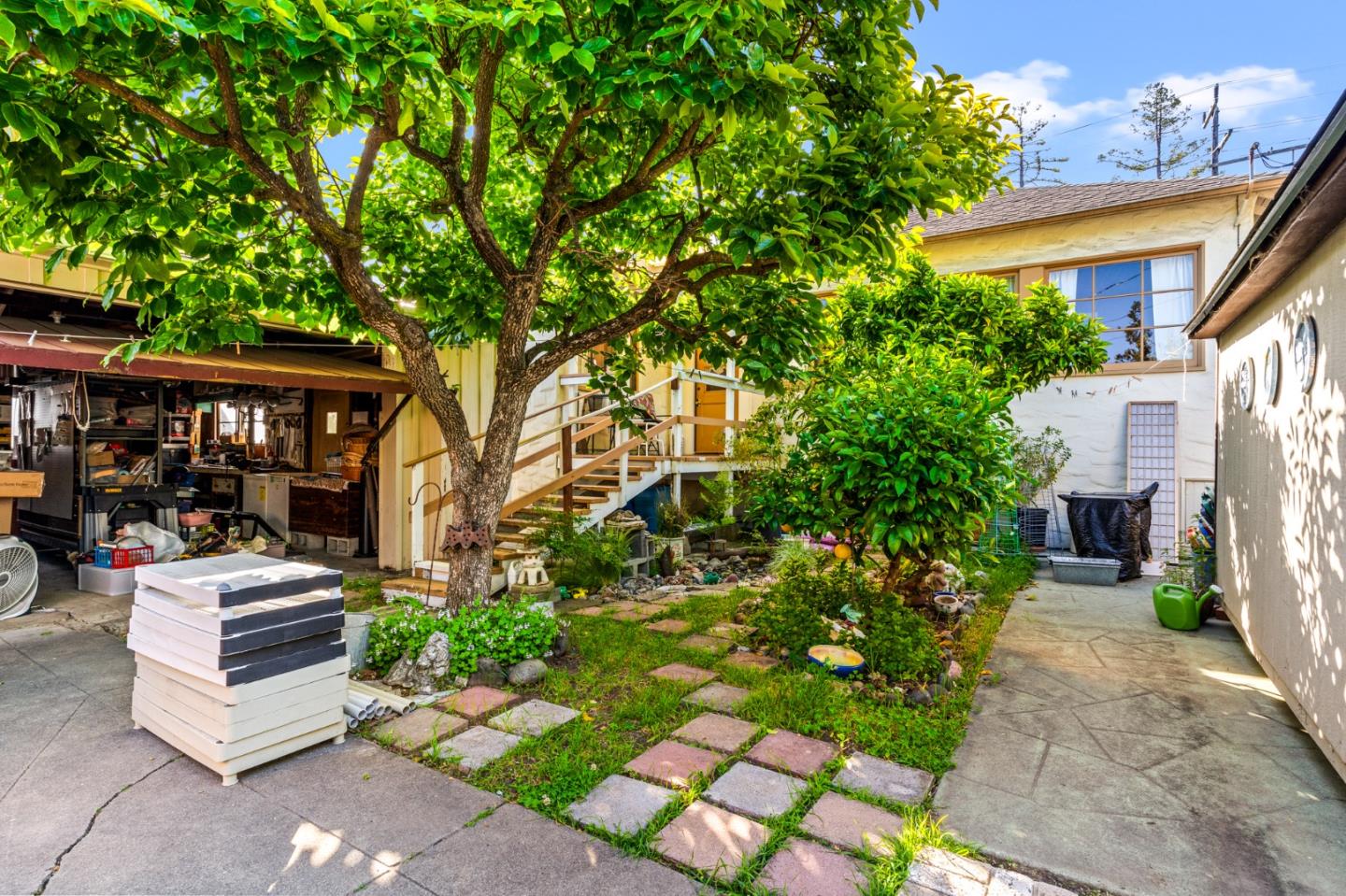 Detail Gallery Image 35 of 54 For 344 Barneson Ave, San Mateo,  CA 94402 - 4 Beds | 2 Baths