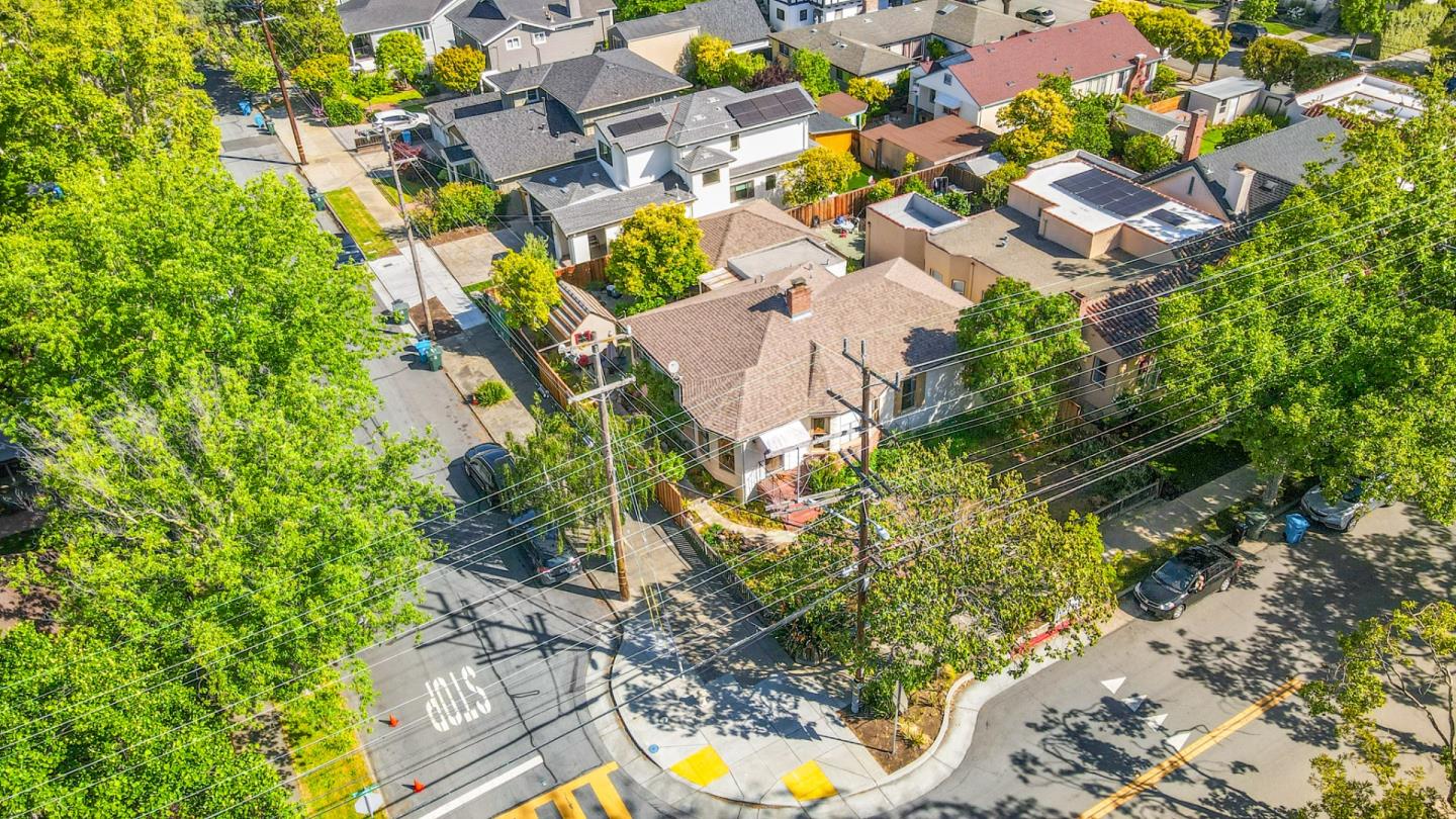 Detail Gallery Image 45 of 54 For 344 Barneson Ave, San Mateo,  CA 94402 - 4 Beds | 2 Baths