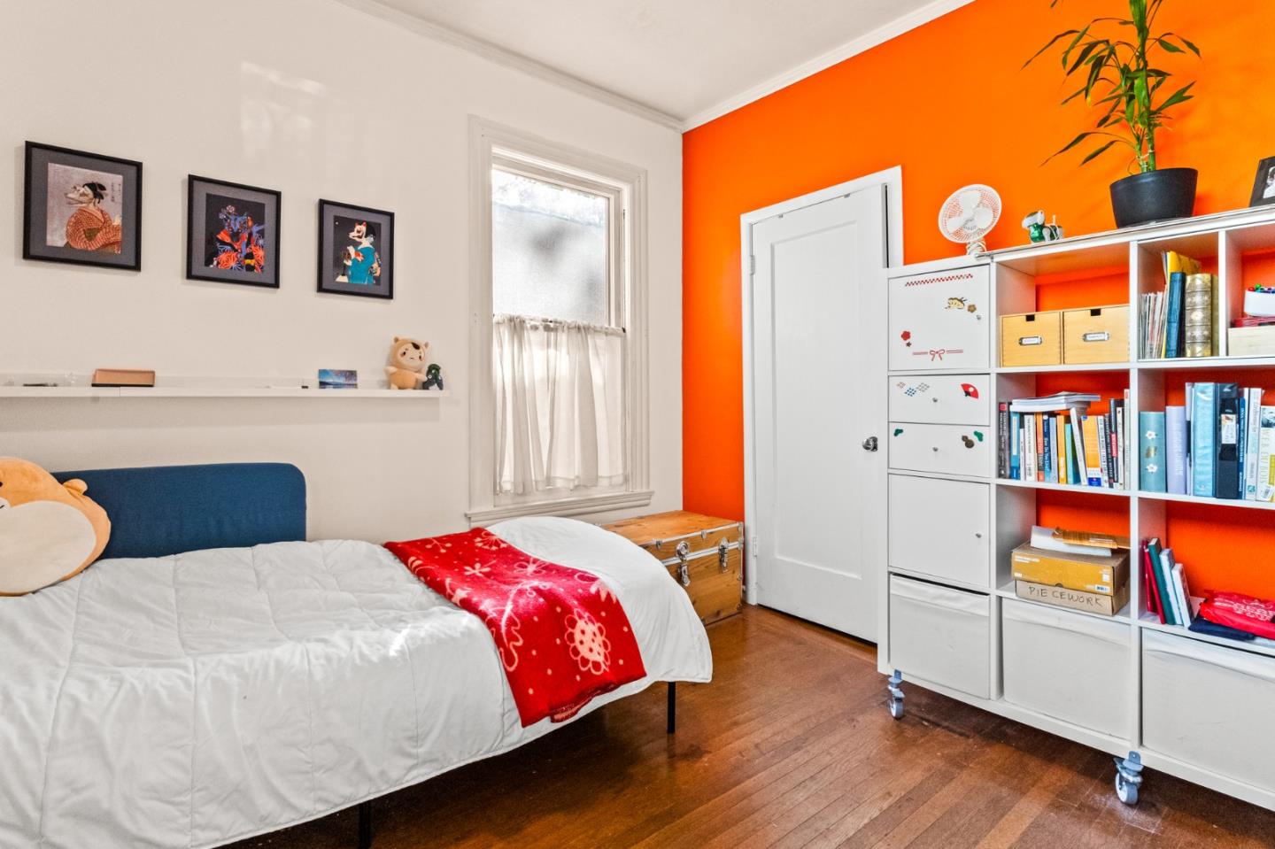 Detail Gallery Image 7 of 54 For 344 Barneson Ave, San Mateo,  CA 94402 - 4 Beds | 2 Baths