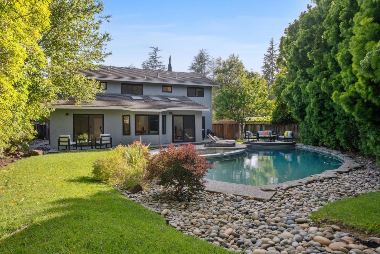 Detail Gallery Image 28 of 34 For 116 Loma Vista Ct, Los Gatos,  CA 95032 - 4 Beds | 3 Baths