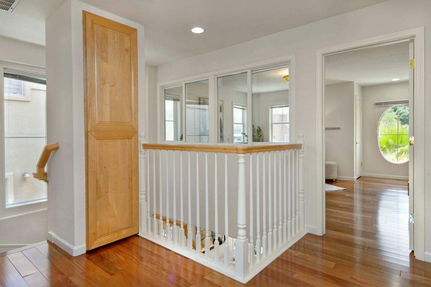Detail Gallery Image 20 of 47 For 1687 via Cortina, San Jose,  CA 95120 - 4 Beds | 2/1 Baths