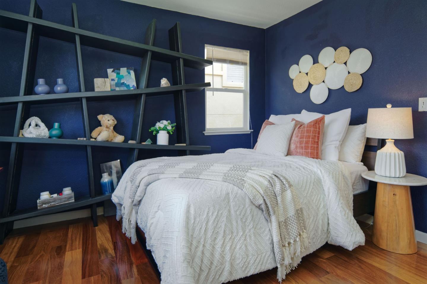 Detail Gallery Image 29 of 47 For 1687 via Cortina, San Jose,  CA 95120 - 4 Beds | 2/1 Baths