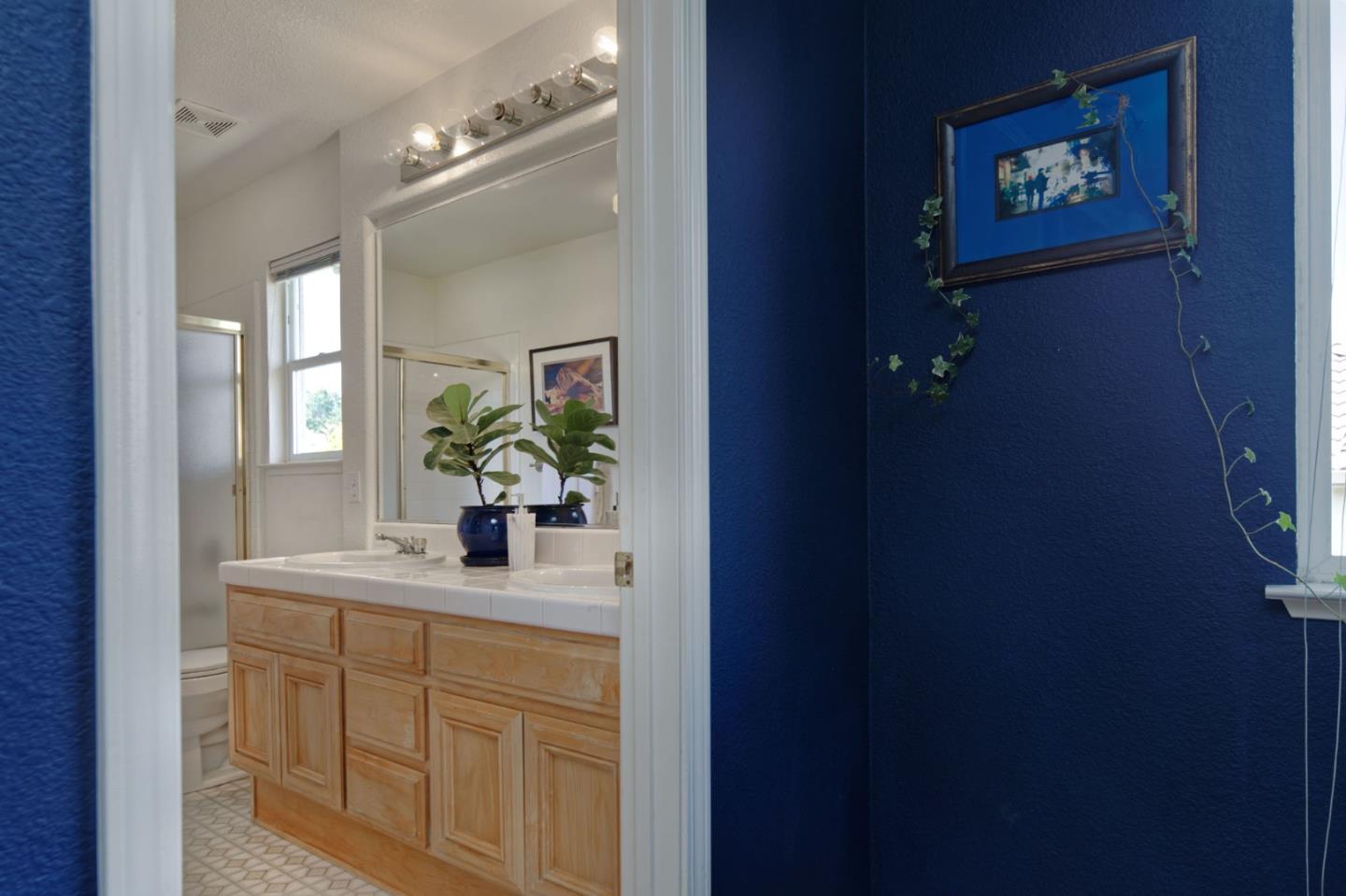 Detail Gallery Image 35 of 47 For 1687 via Cortina, San Jose,  CA 95120 - 4 Beds | 2/1 Baths