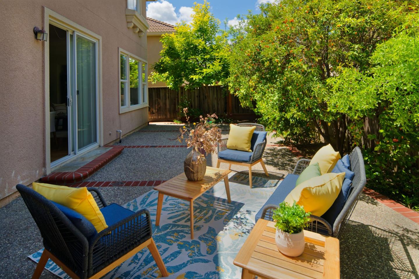 Detail Gallery Image 39 of 47 For 1687 via Cortina, San Jose,  CA 95120 - 4 Beds | 2/1 Baths