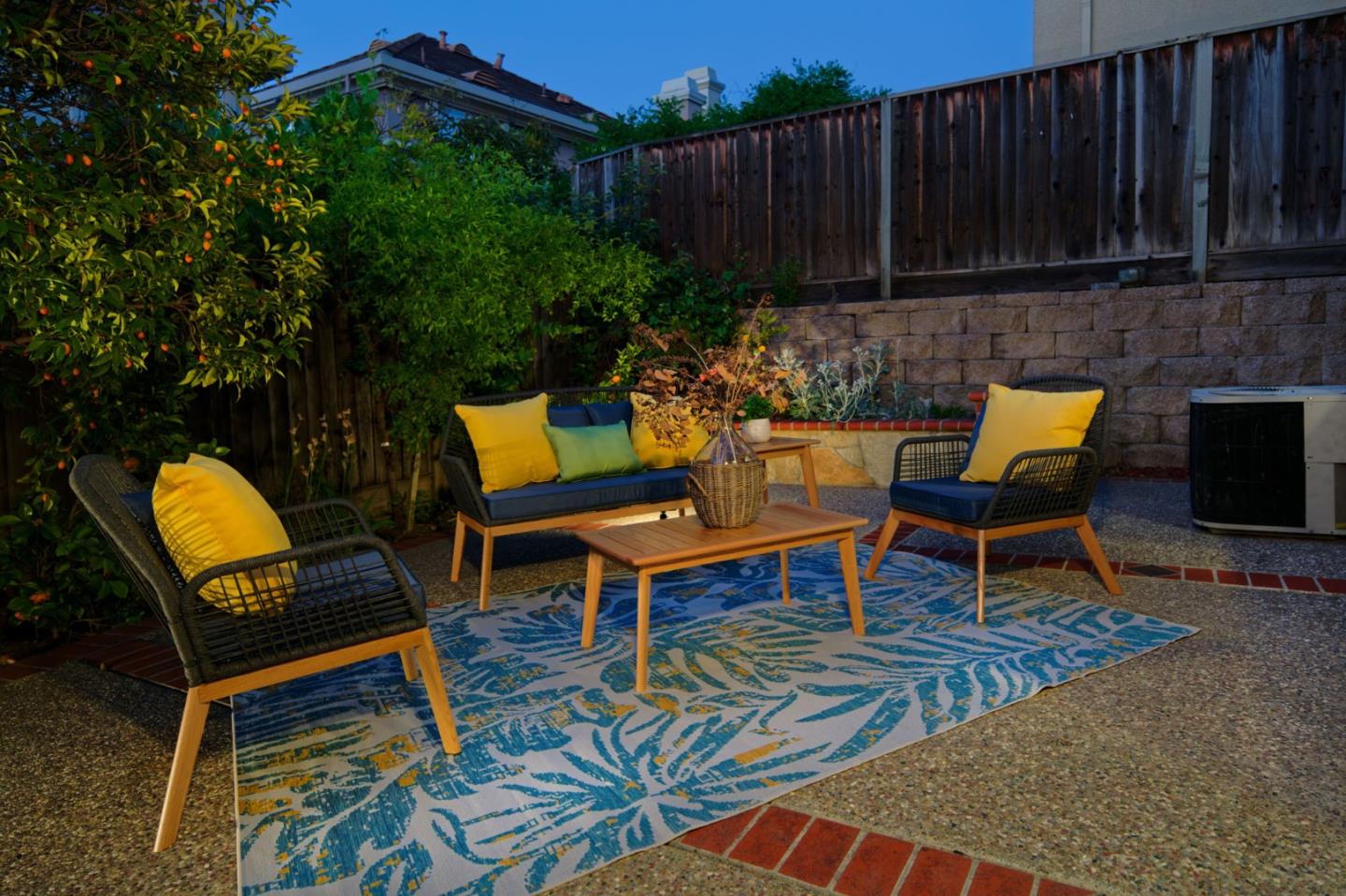 Detail Gallery Image 43 of 47 For 1687 via Cortina, San Jose,  CA 95120 - 4 Beds | 2/1 Baths