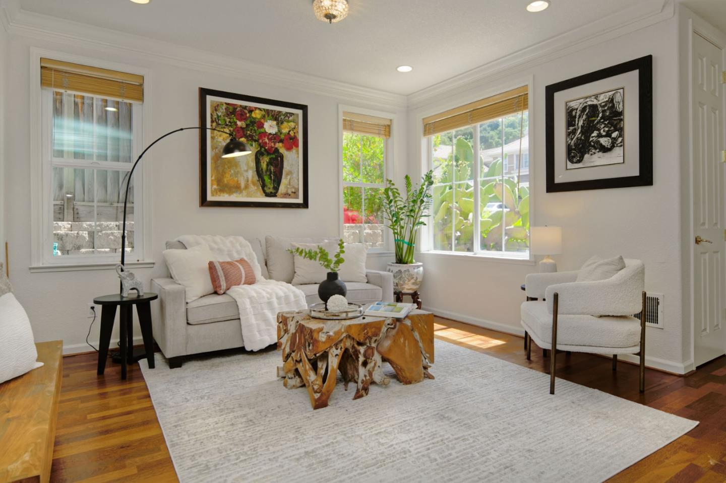 Detail Gallery Image 7 of 47 For 1687 via Cortina, San Jose,  CA 95120 - 4 Beds | 2/1 Baths