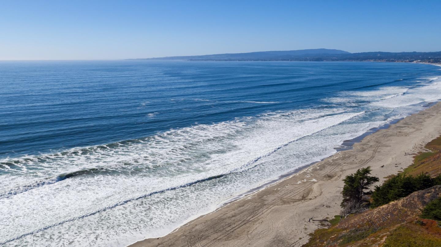 Detail Gallery Image 47 of 55 For 102 Robak Dr, La Selva Beach,  CA 95076 - 3 Beds | 2 Baths