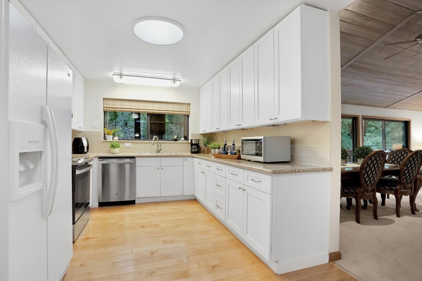 Detail Gallery Image 7 of 26 For 14430 Old Japanese Rd, Los Gatos,  CA 95033 - 3 Beds | 2 Baths