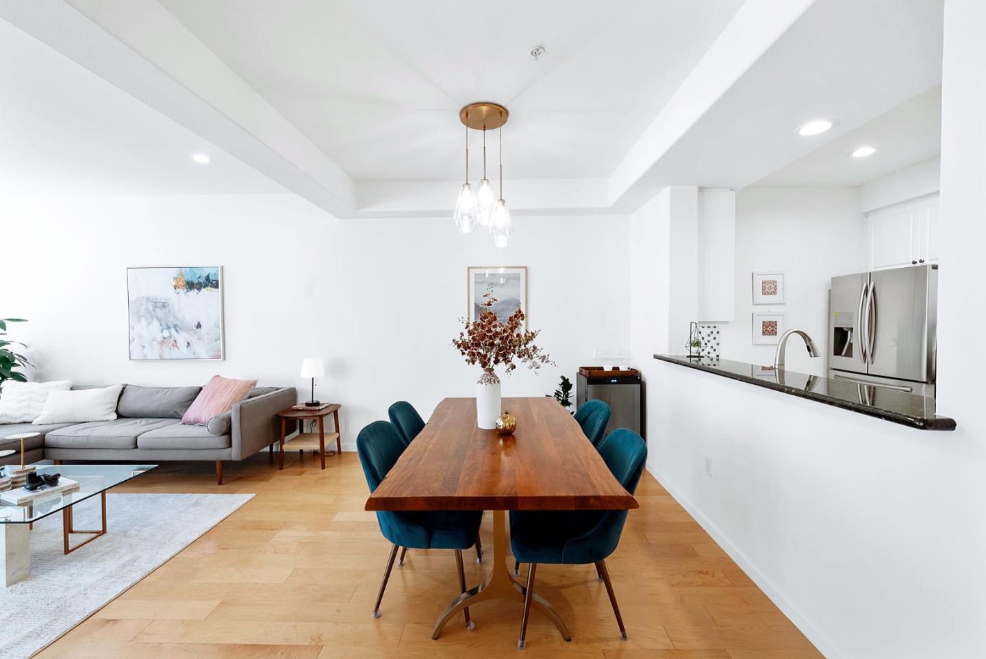 Detail Gallery Image 5 of 33 For 1951 Ofarrell St #204,  San Mateo,  CA 94403 - 2 Beds | 2 Baths