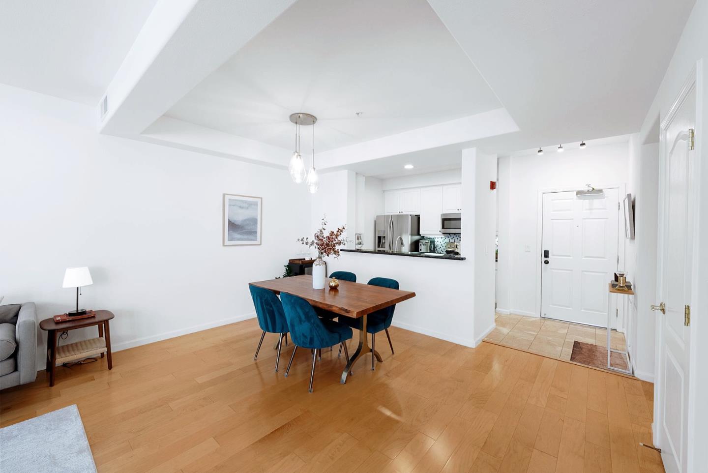 Detail Gallery Image 6 of 33 For 1951 Ofarrell St #204,  San Mateo,  CA 94403 - 2 Beds | 2 Baths