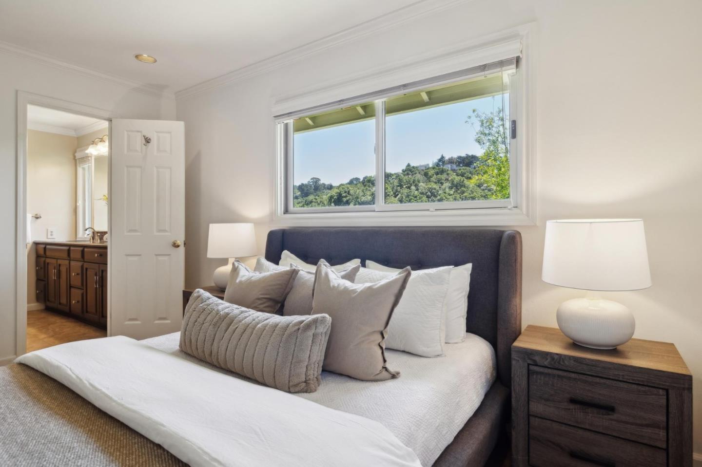 Detail Gallery Image 36 of 60 For 1412 Rainbow Dr, San Mateo,  CA 94402 - 3 Beds | 2/1 Baths