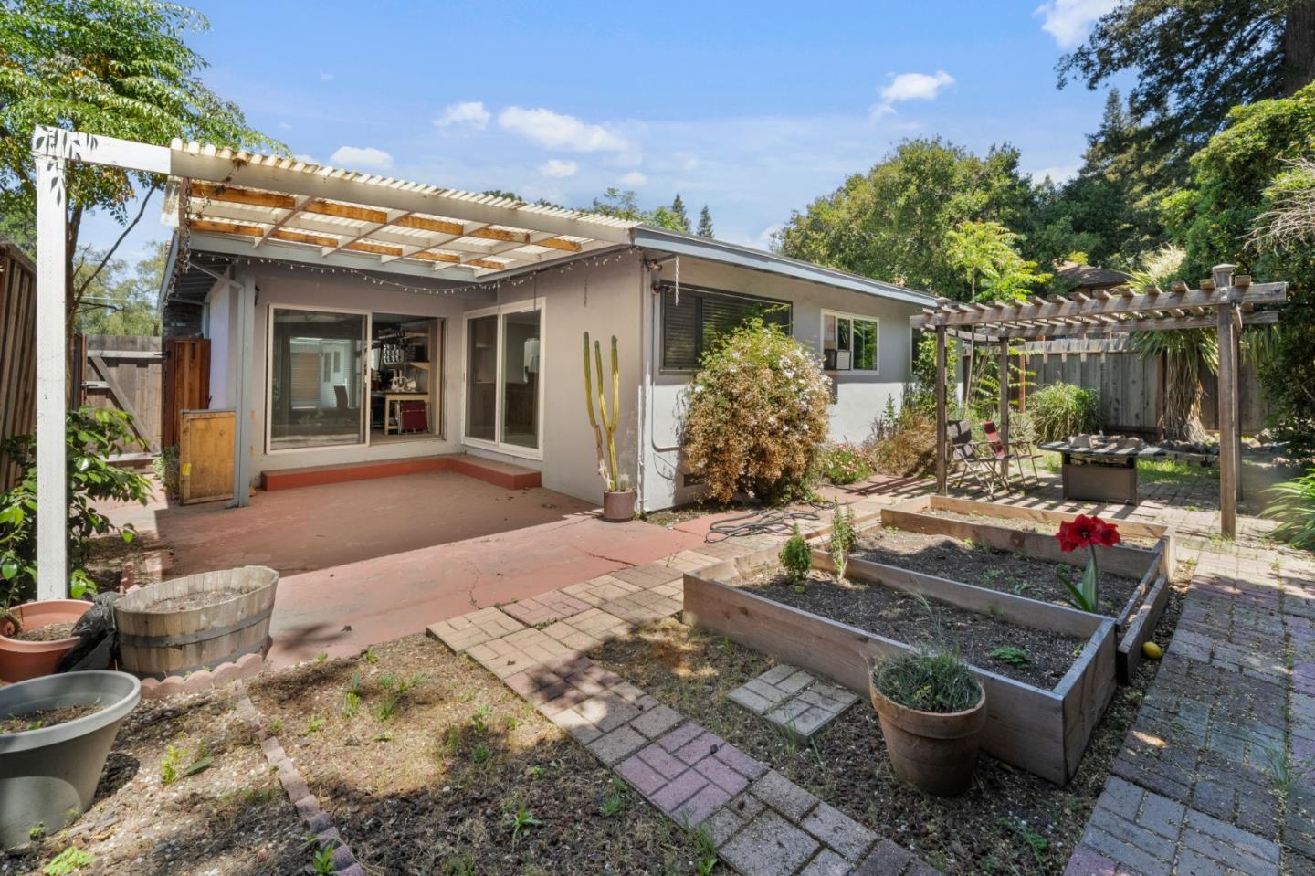 Detail Gallery Image 8 of 15 For 70 Central Ave, Redwood City,  CA 94061 - – Beds | – Baths