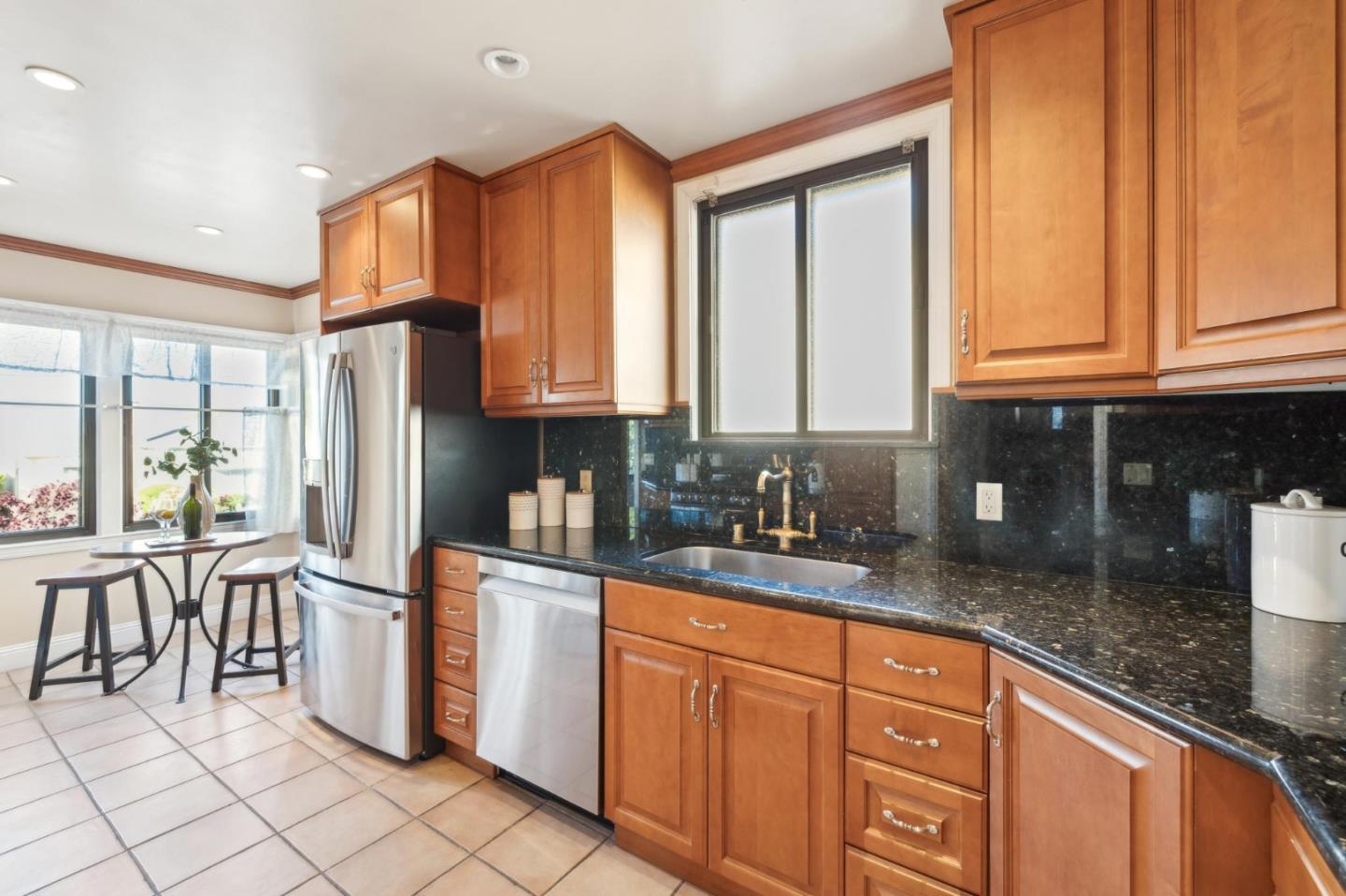 Detail Gallery Image 17 of 55 For 193 Willow Ave, Millbrae,  CA 94030 - 4 Beds | 3 Baths