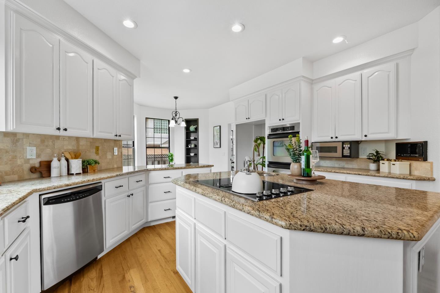 Detail Gallery Image 21 of 59 For 942 Finovino Ct, Pleasanton,  CA 94566 - 4 Beds | 2/1 Baths