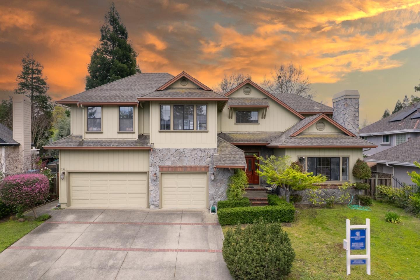 Detail Gallery Image 3 of 59 For 942 Finovino Ct, Pleasanton,  CA 94566 - 4 Beds | 2/1 Baths
