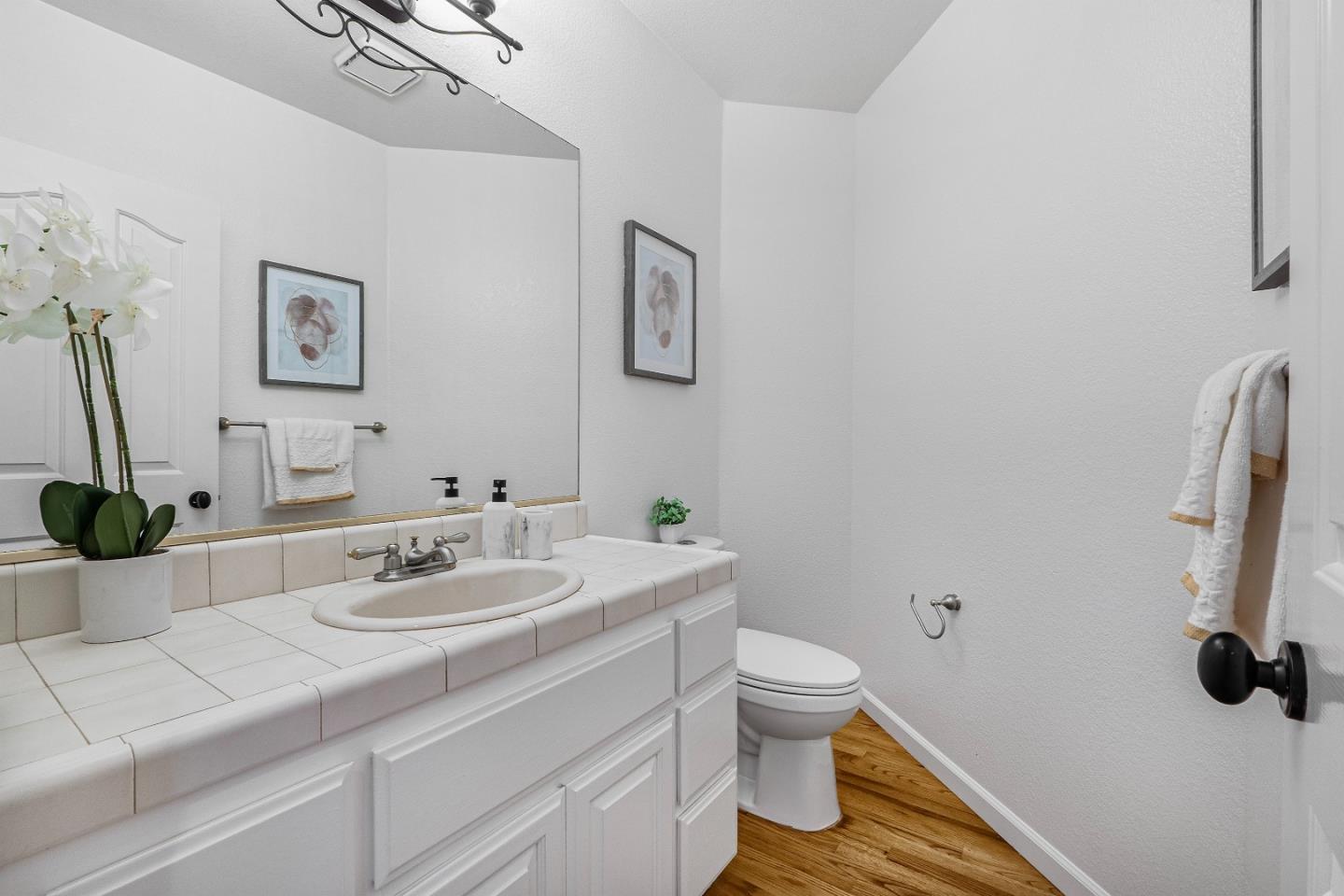 Detail Gallery Image 45 of 59 For 942 Finovino Ct, Pleasanton,  CA 94566 - 4 Beds | 2/1 Baths