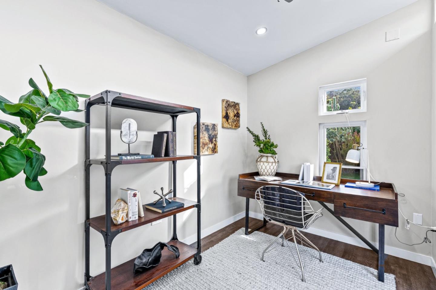 Detail Gallery Image 23 of 40 For 1430 De Solo Dr, Pacifica,  CA 94044 - 4 Beds | 2 Baths