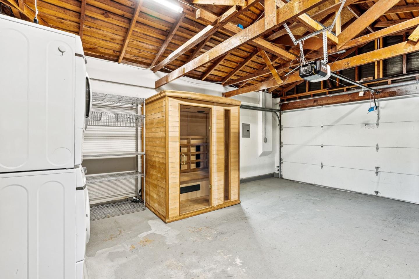 Detail Gallery Image 27 of 40 For 1430 De Solo Dr, Pacifica,  CA 94044 - 4 Beds | 2 Baths