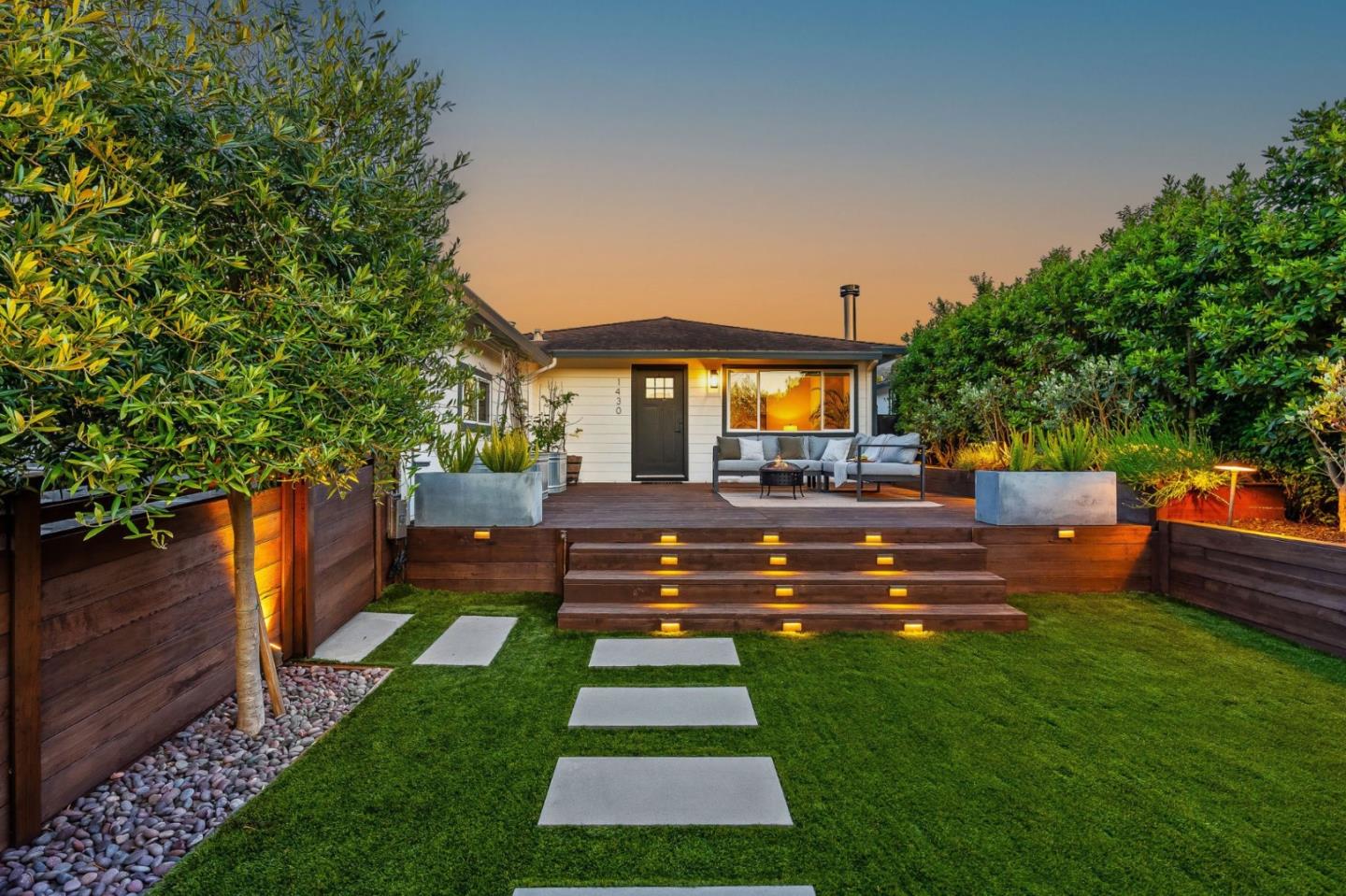 Detail Gallery Image 28 of 40 For 1430 De Solo Dr, Pacifica,  CA 94044 - 4 Beds | 2 Baths
