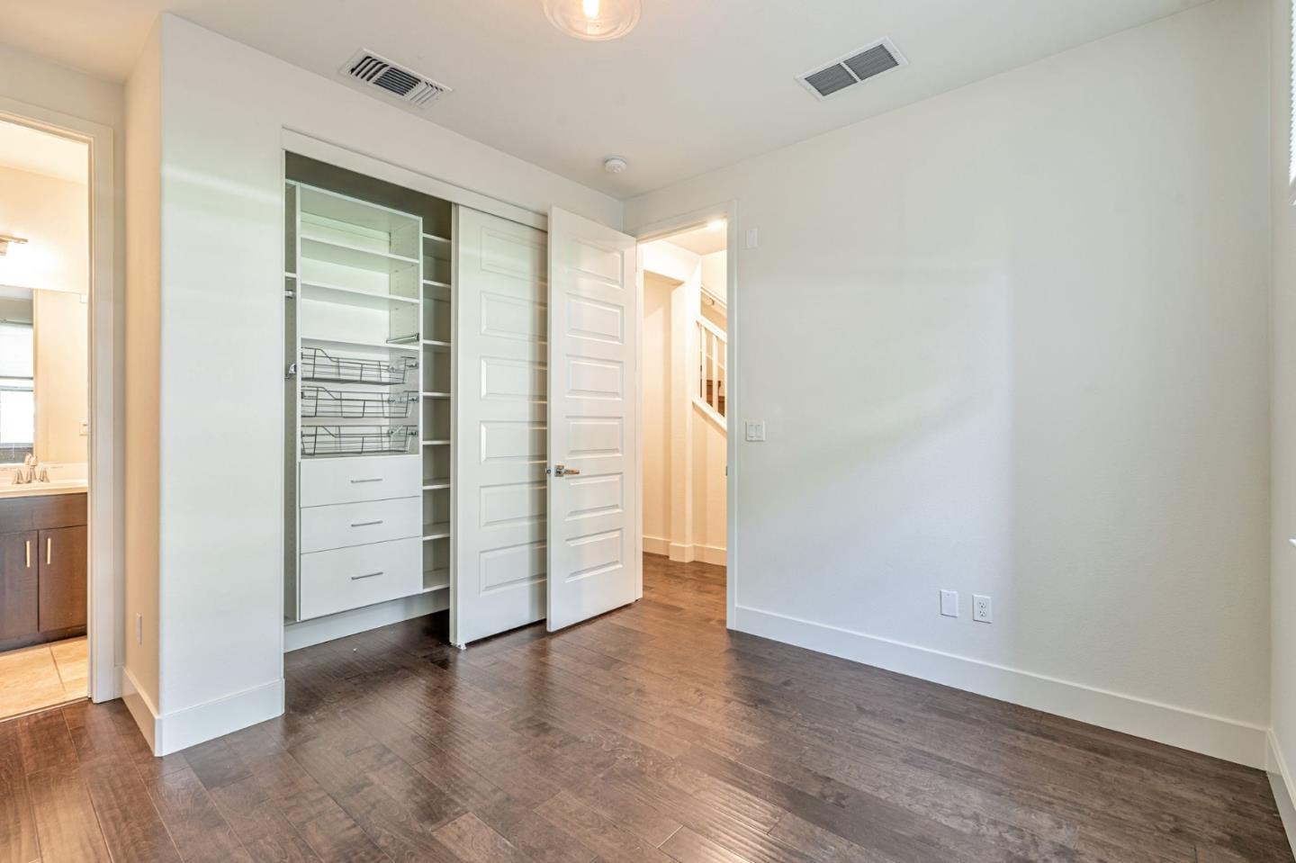 Detail Gallery Image 19 of 40 For 457 Diller St, Alameda,  CA 94501 - 3 Beds | 3/1 Baths