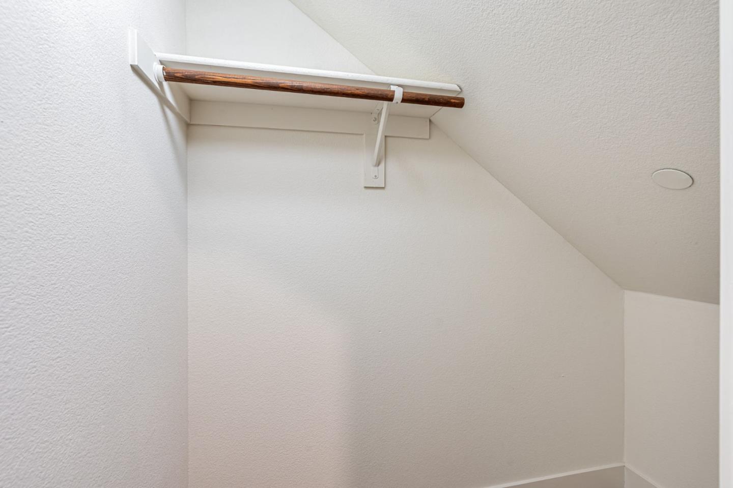 Detail Gallery Image 23 of 40 For 457 Diller St, Alameda,  CA 94501 - 3 Beds | 3/1 Baths