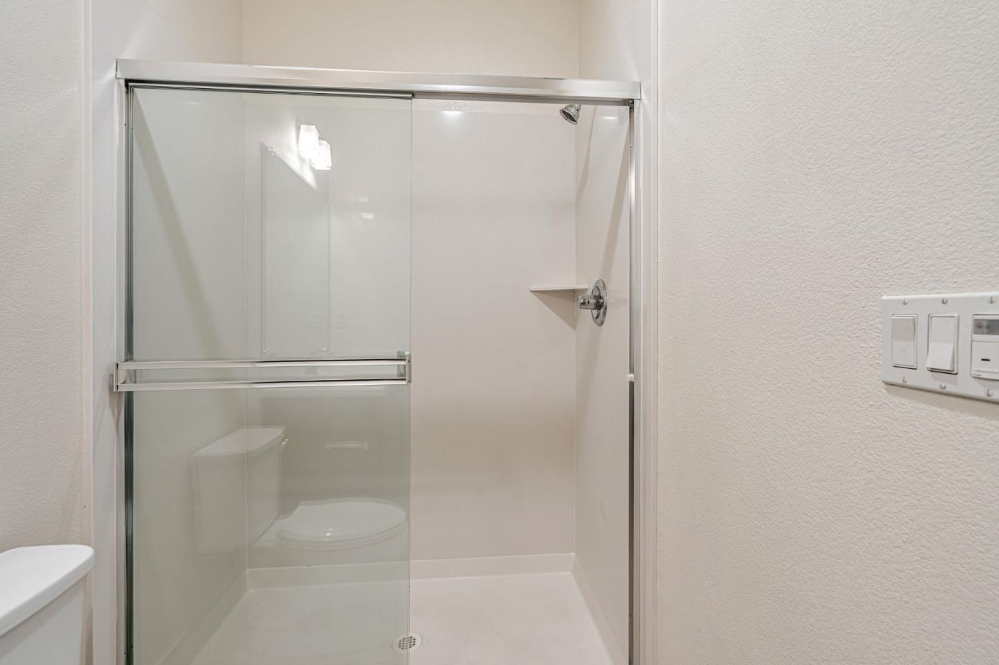 Detail Gallery Image 28 of 40 For 457 Diller St, Alameda,  CA 94501 - 3 Beds | 3/1 Baths