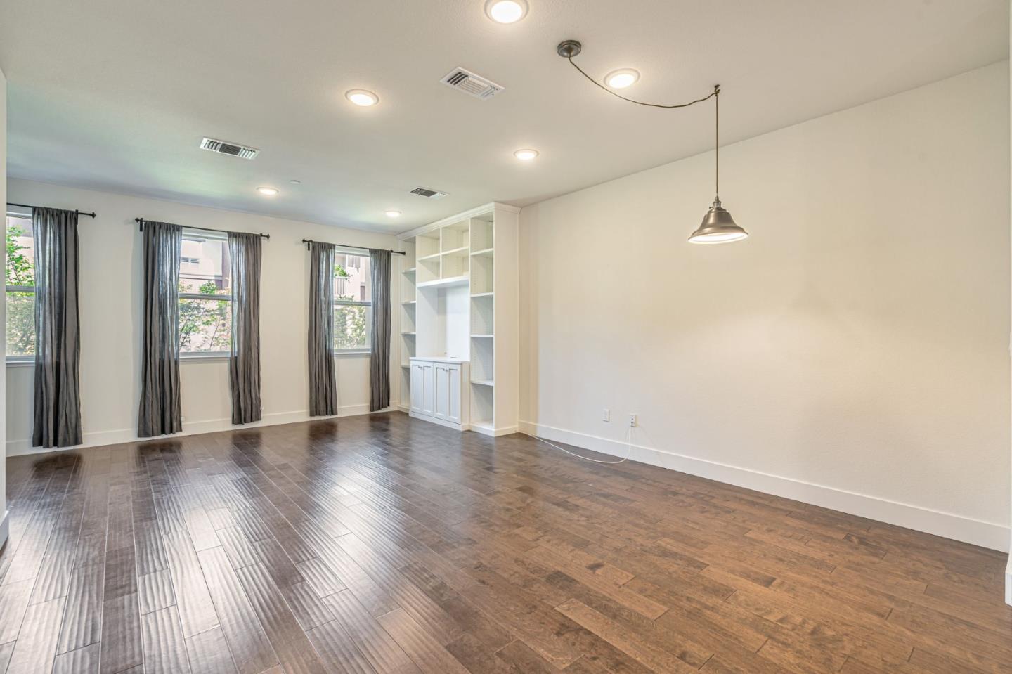 Detail Gallery Image 7 of 40 For 457 Diller St, Alameda,  CA 94501 - 3 Beds | 3/1 Baths