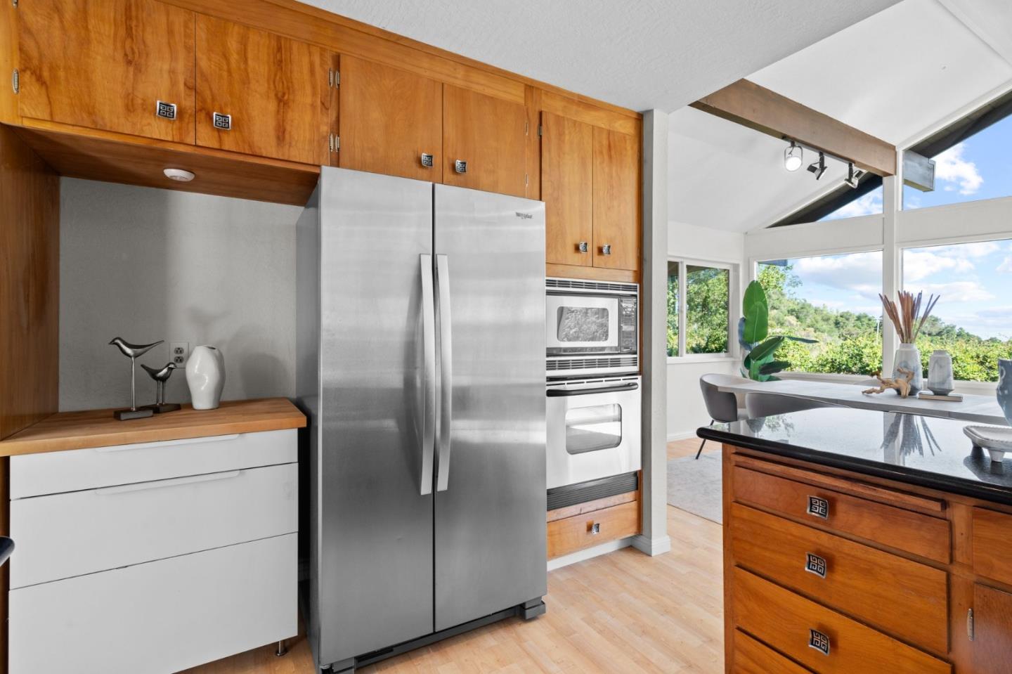 Detail Gallery Image 16 of 51 For 16451 Wood Acres Rd, Los Gatos,  CA 95030 - 4 Beds | 2 Baths