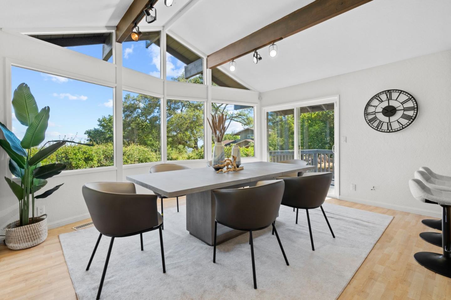 Detail Gallery Image 18 of 51 For 16451 Wood Acres Rd, Los Gatos,  CA 95030 - 4 Beds | 2 Baths